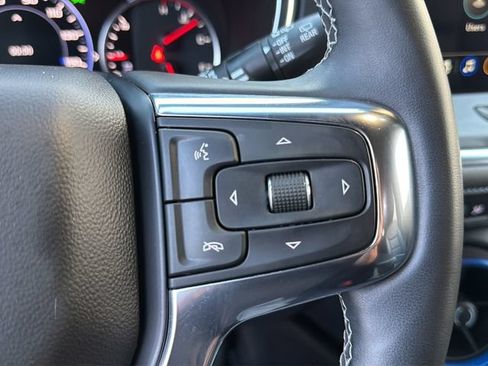 Used 2023 Chevrolet Blazer RS AWD/4WD image 23