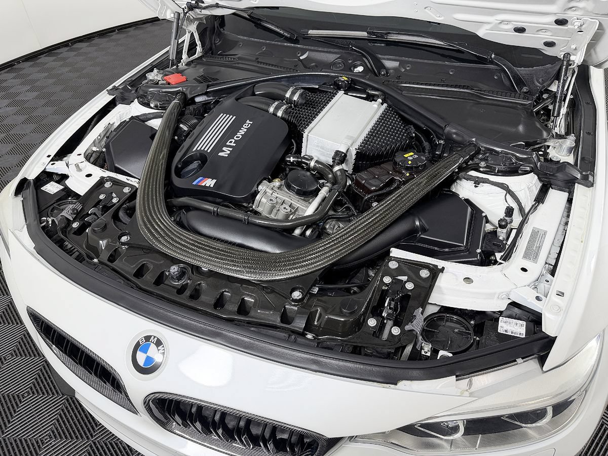 Used 2015 BMW M3 w/ Executive Package RWD image 24
