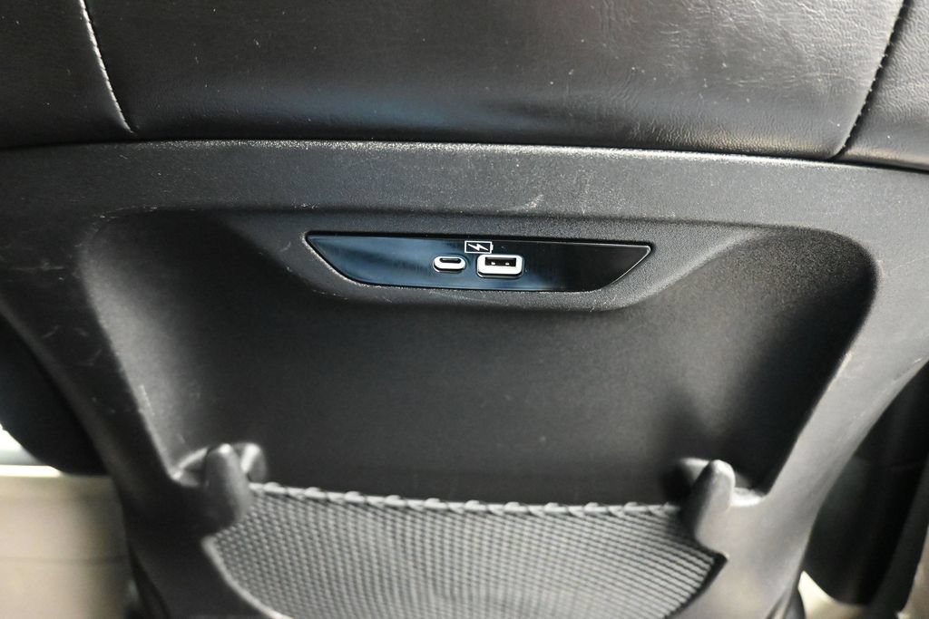 Used 2024 Chrysler Pacifica Touring-L FWD image 50