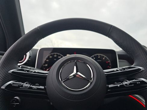 New 2026 Mercedes-Benz GLC 300 4MATIC image 28