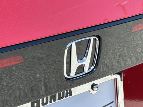 Used 2025 Honda Accord SE image 10