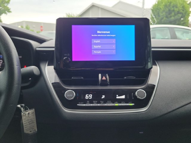 Used 2026 Toyota Corolla LE FWD image 19