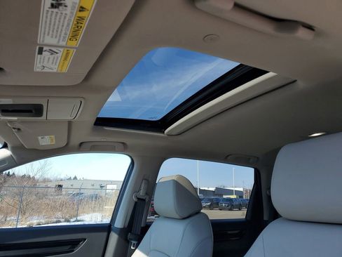 Used 2025 Honda CR-V EX-L image 6