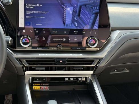 Used 2026 Lexus TX 350 AWD w/ Technology Package image 19