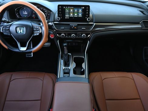 Used 2022 Honda Accord Sport image 13