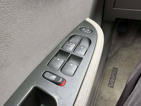 Used 2007 Saturn Aura XR w/ Premium Trim Pkg FWD image 27