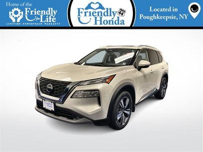 Used 2021 Nissan Rogue SL w/ Premium Package