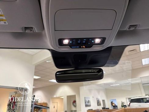 New 2025 Ford Expedition Platinum w/ Platinum Ultimate Package image 21