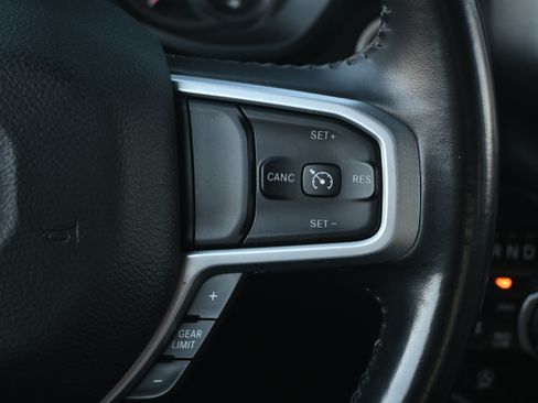 Used 2022 RAM 1500 Lone Star AWD/4WD image 18