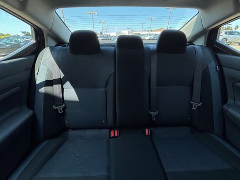Used 2025 Nissan Versa SV FWD image 37