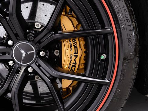 Used 2023 Mercedes-Benz AMG GT 63 S image 37