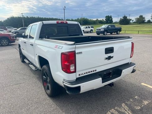 Used 2018 Chevrolet Silverado 1500 LTZ Z71 w/ Redline Edition AWD/4WD image 5