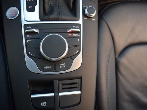 Used 2016 Audi A3 e-tron Premium image 61