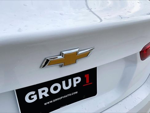 Used 2024 Chevrolet Malibu LT FWD image 31