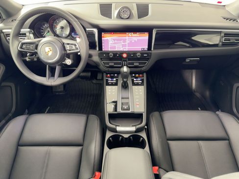 Certified 2026 Porsche Macan S AWD/4WD image 27