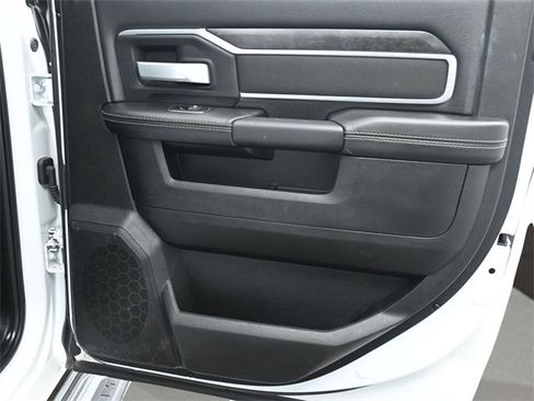 Used 2024 RAM 2500 Big Horn image 16