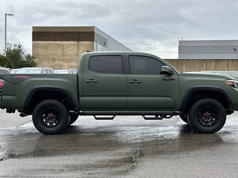 Used 2018 Toyota Tacoma TRD Pro image 6