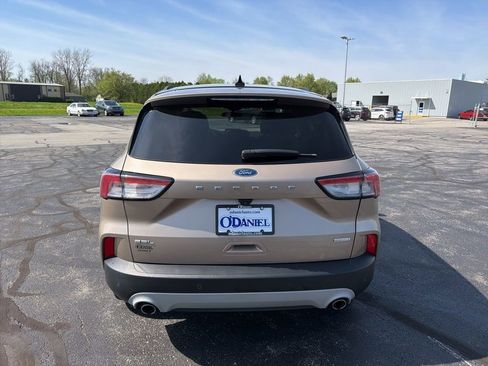 Used 2020 Ford Escape SEL image 7