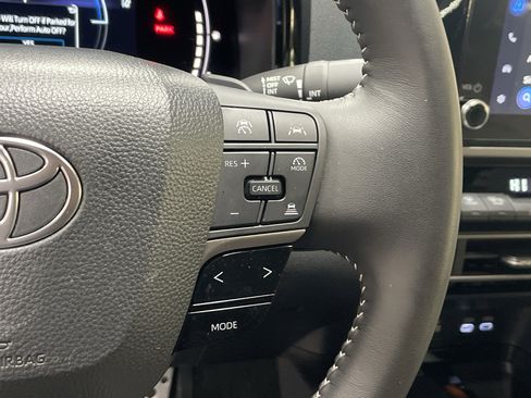 Certified 2025 Toyota Camry SE image 20