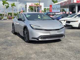 Used 2025 Toyota Prius XLE FWD video 2