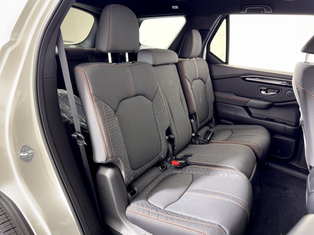 New 2026 Honda Pilot Sport image 29