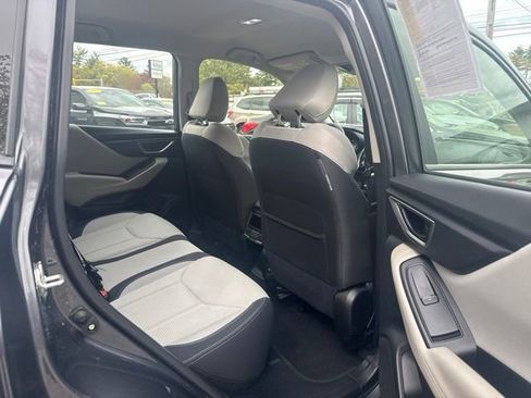 Used 2023 Subaru Forester AWD/4WD image 12