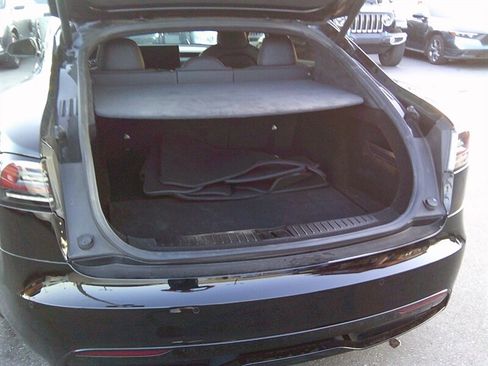 Used 2022 Tesla Model S AWD/4WD image 14