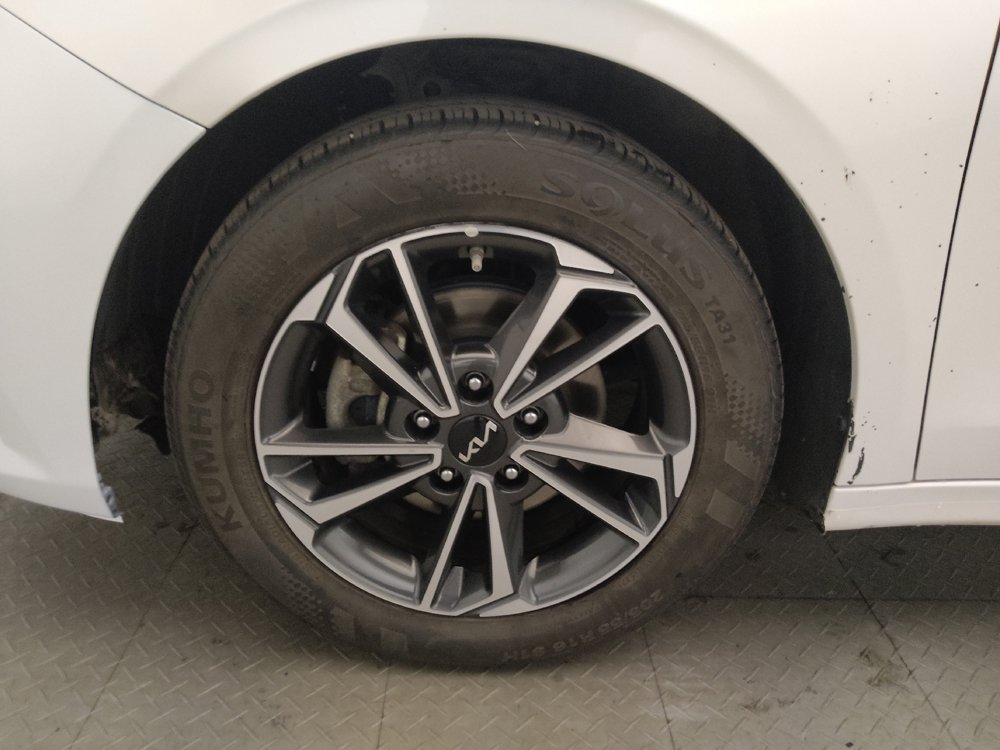 Used 2022 Kia Forte LXS FWD image 31