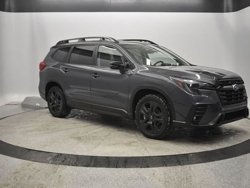 Used 2023 Subaru Ascent Onyx Edition image 12