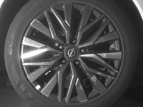 Used 2025 Nissan Altima 2.5 SV image 15