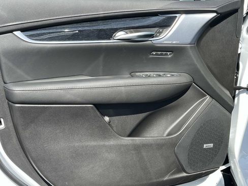 New 2025 Cadillac XT5 Premium Luxury image 23