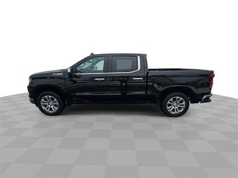 Used 2024 Chevrolet Silverado 1500 LTZ w/ Z71 Off-Road Package image 5