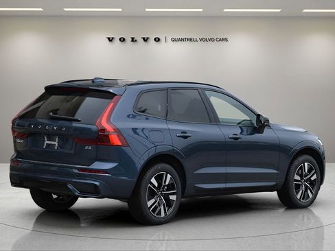 Certified 2026 Volvo XC60 B5 Core w/ Protection Package Premier image 4