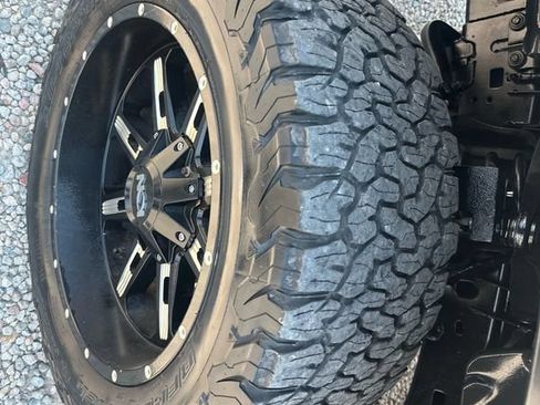 Used 2017 RAM 1500 Big Horn AWD/4WD image 39