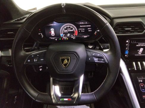 Used 2020 Lamborghini Urus image 12