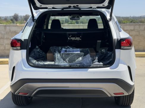 New 2026 Lexus RX 350h AWD/4WD image 12