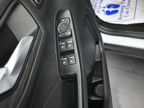 New 2025 Ford Escape SE w/ PHEV Premium Package image 12