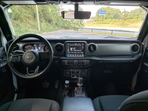 Used 2021 Jeep Wrangler Unlimited Sport w/ Sun And Sound Package image 30