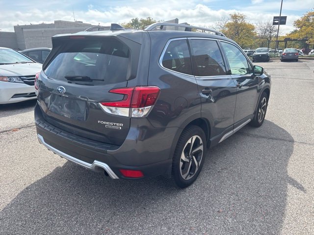 Certified 2023 Subaru Forester Touring AWD/4WD image 3