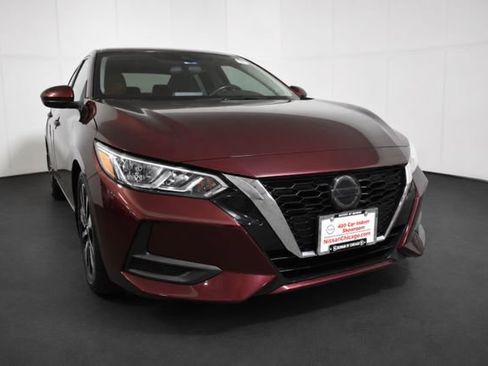 Used 2023 Nissan Sentra SV w/ SV Premium Package FWD image 3