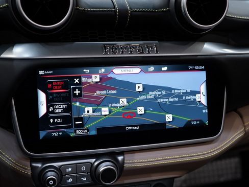 Certified 2022 Ferrari Portofino M image 32