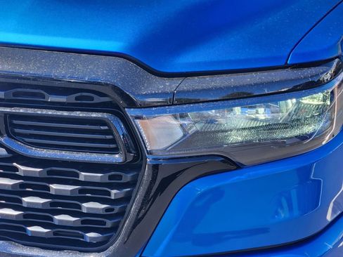 New 2026 RAM 1500 4x4 Crew Cab image 10