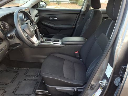 Used 2023 Nissan Sentra SV image 13