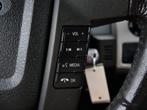 Used 2014 Ford F150 XLT w/ Equipment Group 301A Mid AWD/4WD image 30