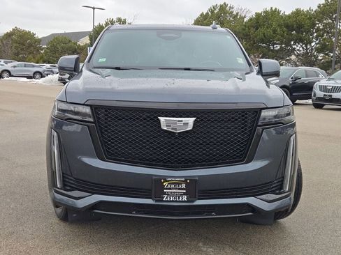 Used 2021 Cadillac Escalade Sport w/ Driver Assist Tech Package image 5