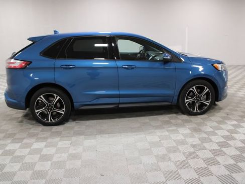 Used 2020 Ford Edge ST w/ Cold Weather Package image 8