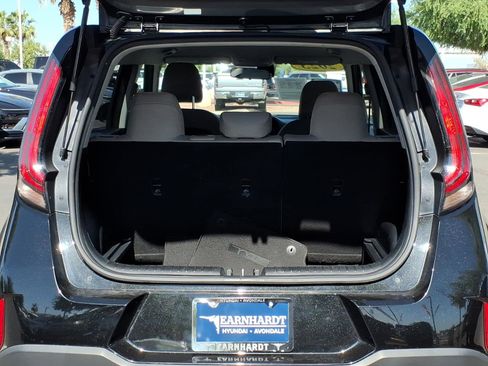 Used 2023 Kia Soul LX FWD image 10
