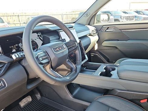 New 2026 GMC Acadia AT4 image 12