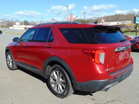 Used 2021 Ford Explorer Limited image 7