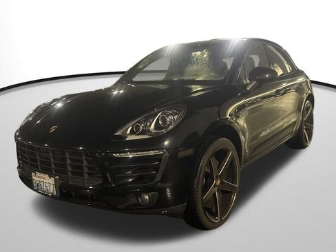 Used 2018 Porsche Macan image 27